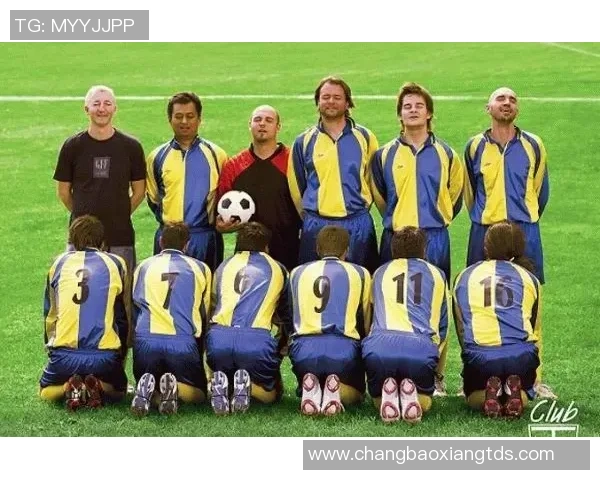 足球明星合照图片制作技巧与创意分享让你的作品更具吸引力 足球明星合照图片制作技巧与创意分享让你的作品更具吸引力