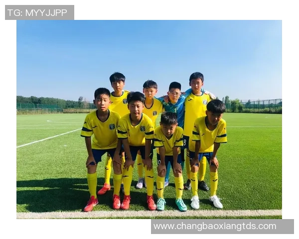 足球明星如何从普通少年成长为绿茵场上的传奇人物揭秘 足球明星如何从普通少年成长为绿茵场上的传奇人物揭秘